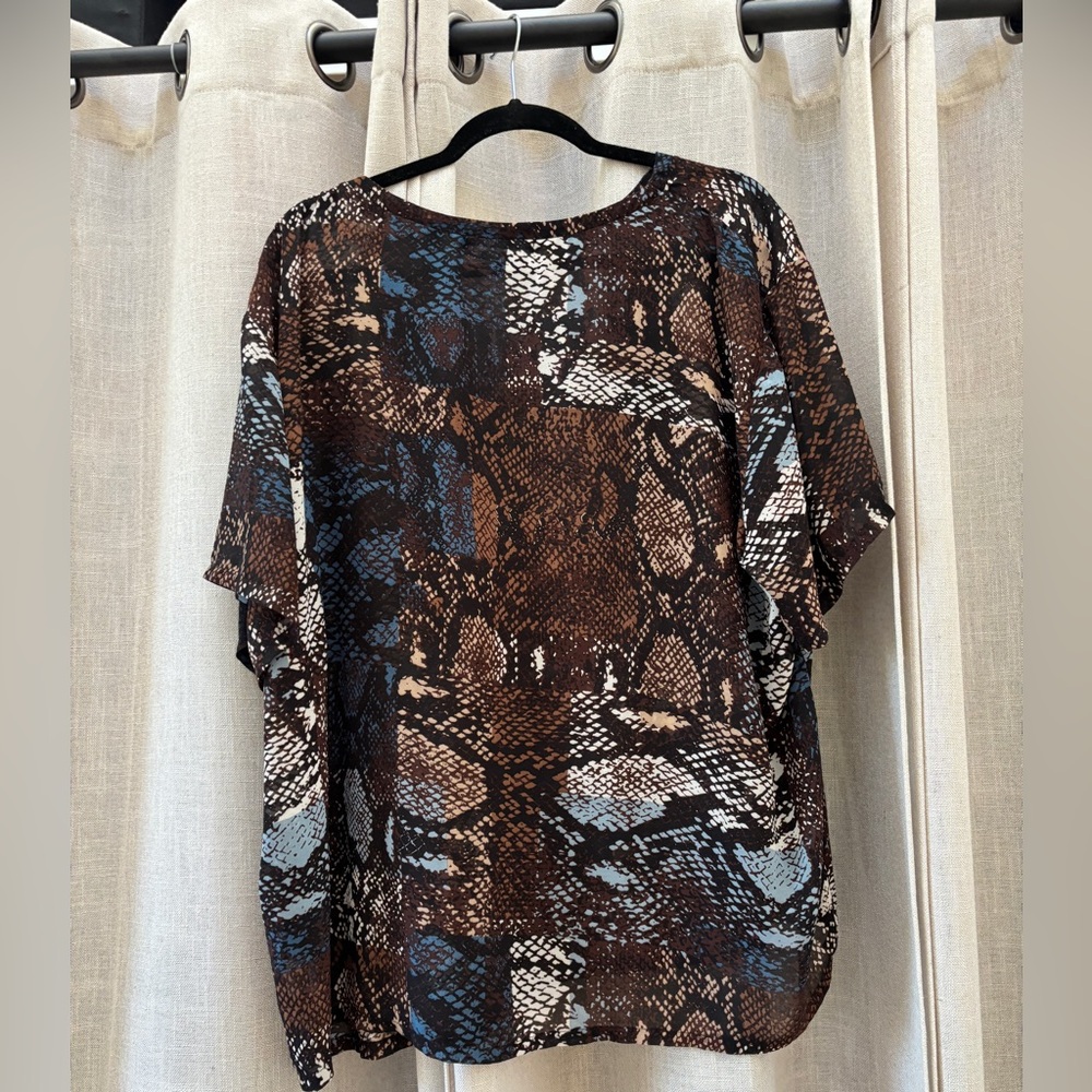 Glamorous Multicolor Snake Print Blouse